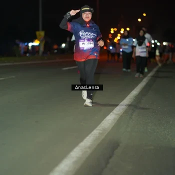 Runner Photo 7646591