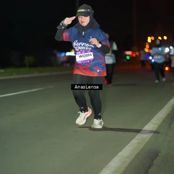 Runner Photo 7646593