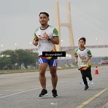 Runner Photo 7646598