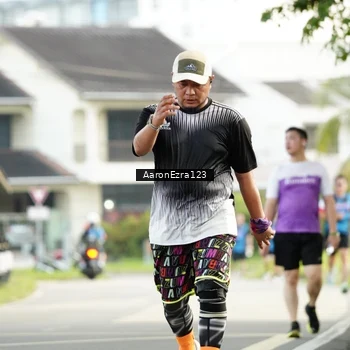 Runner Photo 7646600