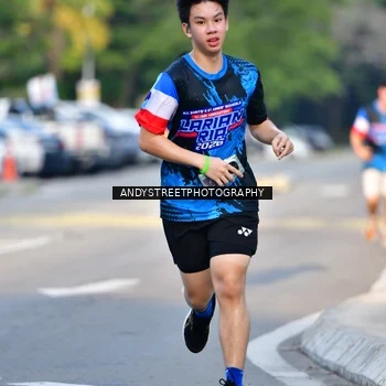 Runner Photo 7646602