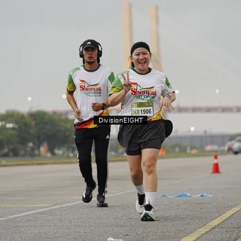 Runner Photo 7646616