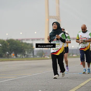 Runner Photo 7646619