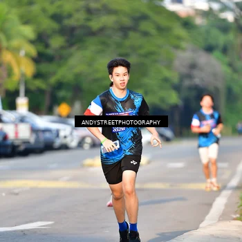 Runner Photo 7646621