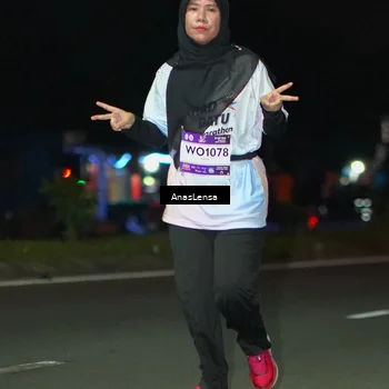 Runner Photo 7646622