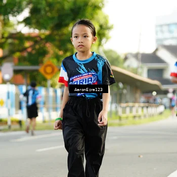 Runner Photo 7646638