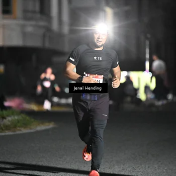 Runner Photo 7646640