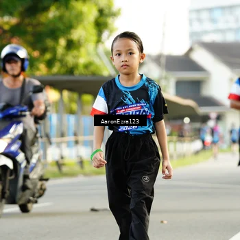 Runner Photo 7646645