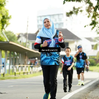 Runner Photo 7646651
