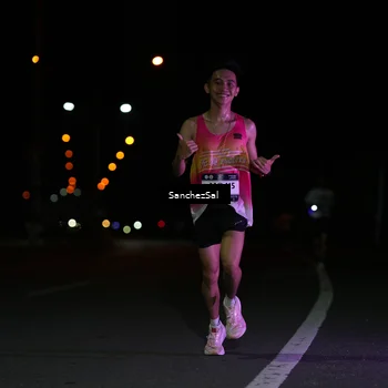 Runner Photo 7646658