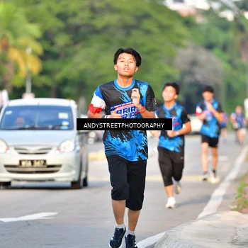 Runner Photo 7646659