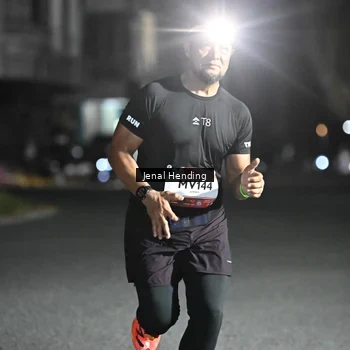 Runner Photo 7646668