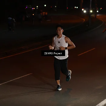 Runner Photo 7646672
