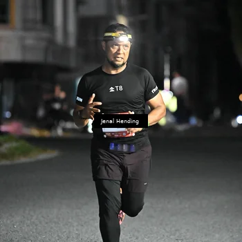 Runner Photo 7646673