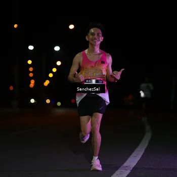 Runner Photo 7646681