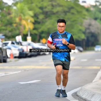 Runner Photo 7646682
