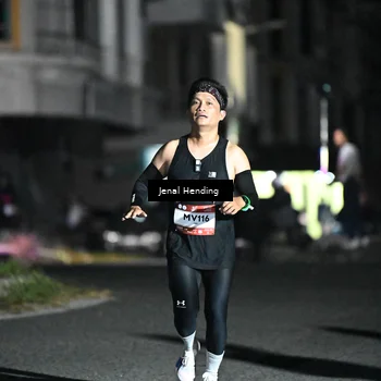 Runner Photo 7646684