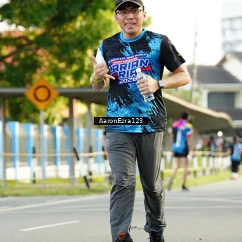 Runner Photo 7646700