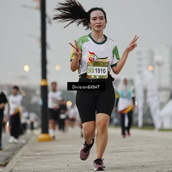 Runner Photo 7646707