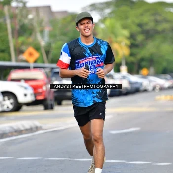Runner Photo 7646717