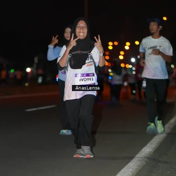 Runner Photo 7646724