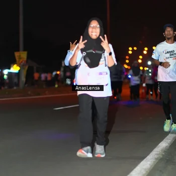 Runner Photo 7646736
