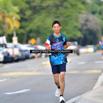 Runner Photo 7646737