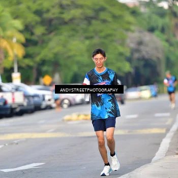 Runner Photo 7646741