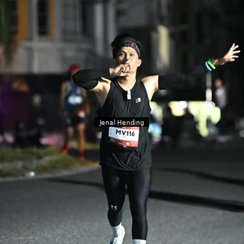 Runner Photo 7646747