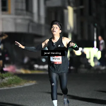 Runner Photo 7646750