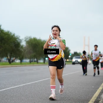 Runner Photo 7646753