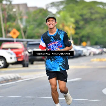 Runner Photo 7646754