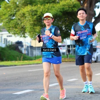 Runner Photo 7646761