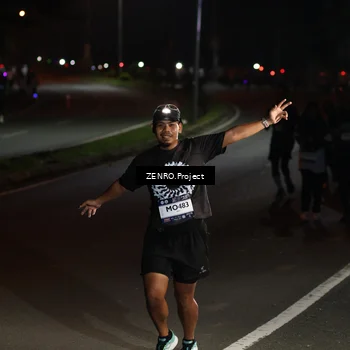 Runner Photo 7646766