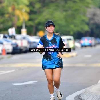 Runner Photo 7646770