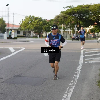 Runner Photo 7646786