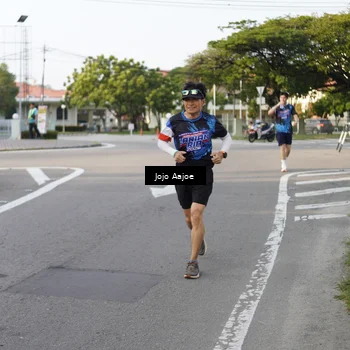 Runner Photo 7646788
