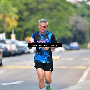 Runner Photo 7646790