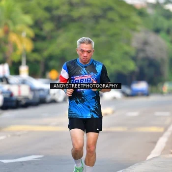 Runner Photo 7646792