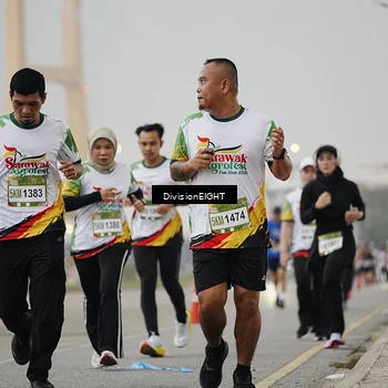 Runner Photo 7646801