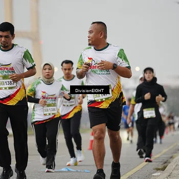Runner Photo 7646804