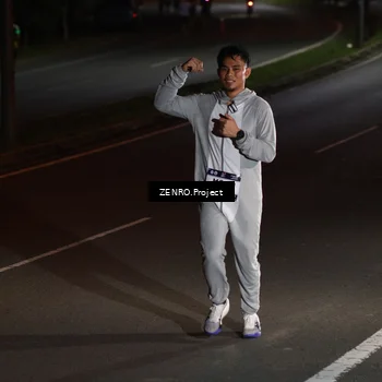 Runner Photo 7646818