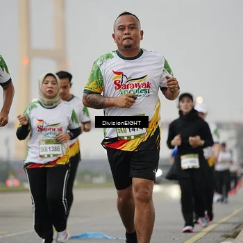 Runner Photo 7646819