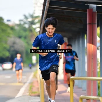 Runner Photo 7646821
