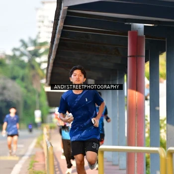 Runner Photo 7646822