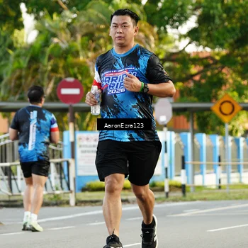 Runner Photo 7646861