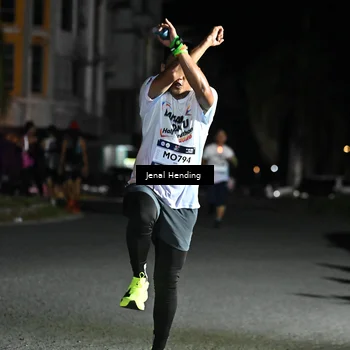 Runner Photo 7646887