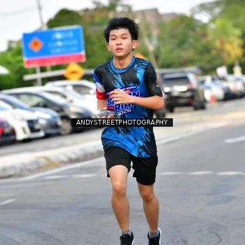 Runner Photo 7646891