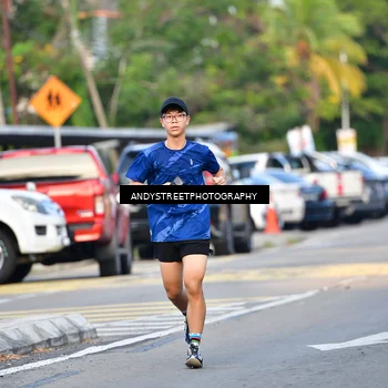 Runner Photo 7646897