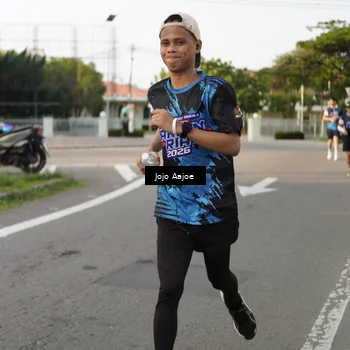 Runner Photo 7646899